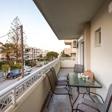 Bon Bonheur Apartments Rhodes City Buitenkant foto